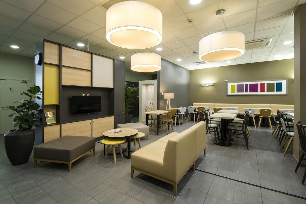 B&B Hotel Lyon Ouest Tassin Екстер'єр фото