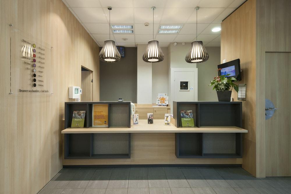 B&B Hotel Lyon Ouest Tassin Екстер'єр фото