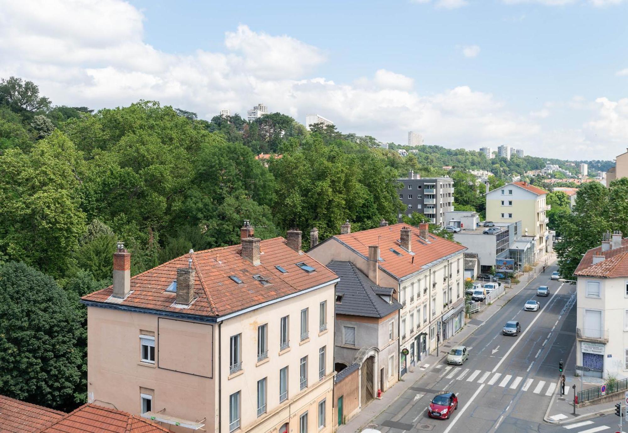 B&B Hotel Lyon Ouest Tassin Екстер'єр фото