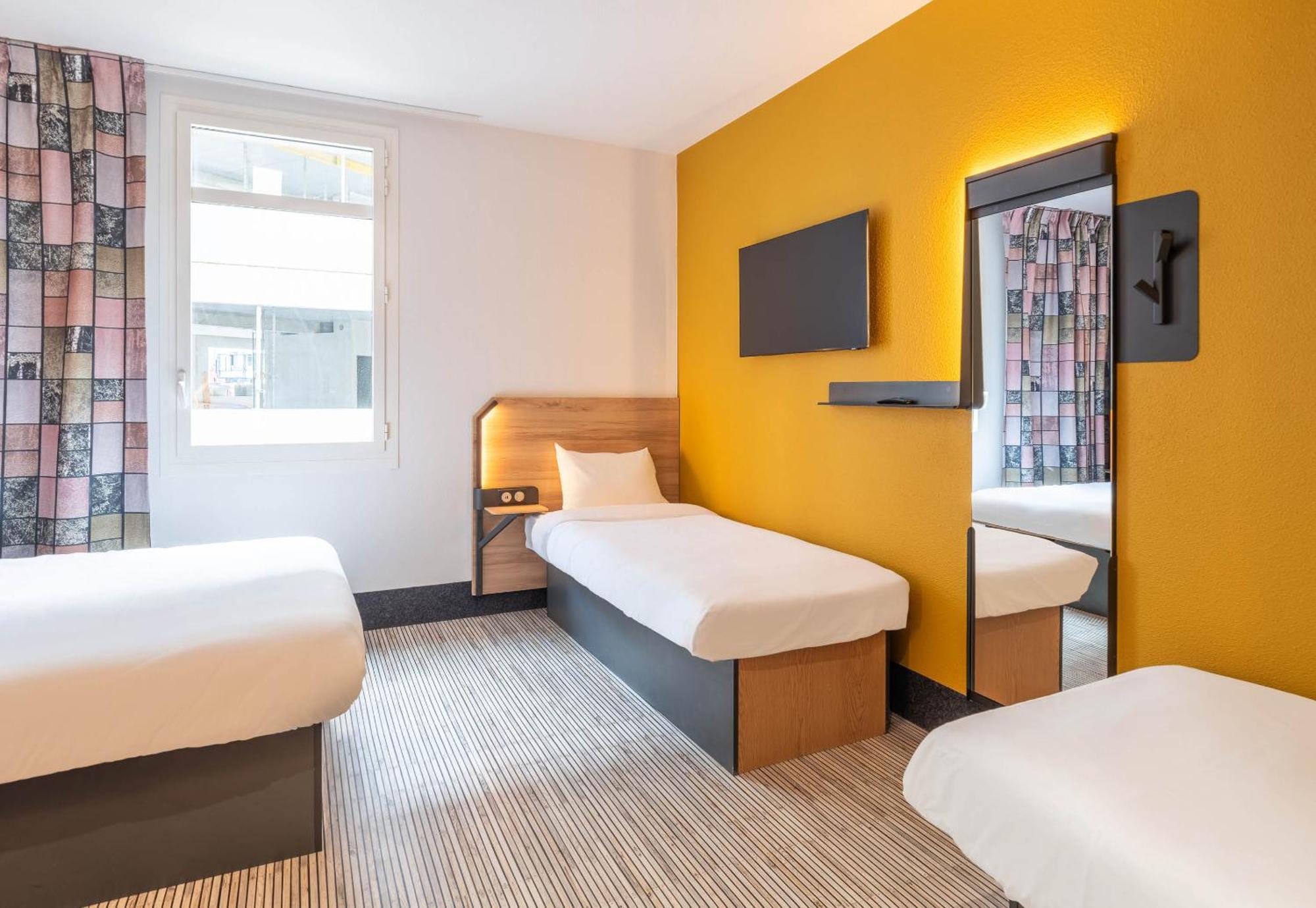 B&B Hotel Lyon Ouest Tassin Екстер'єр фото