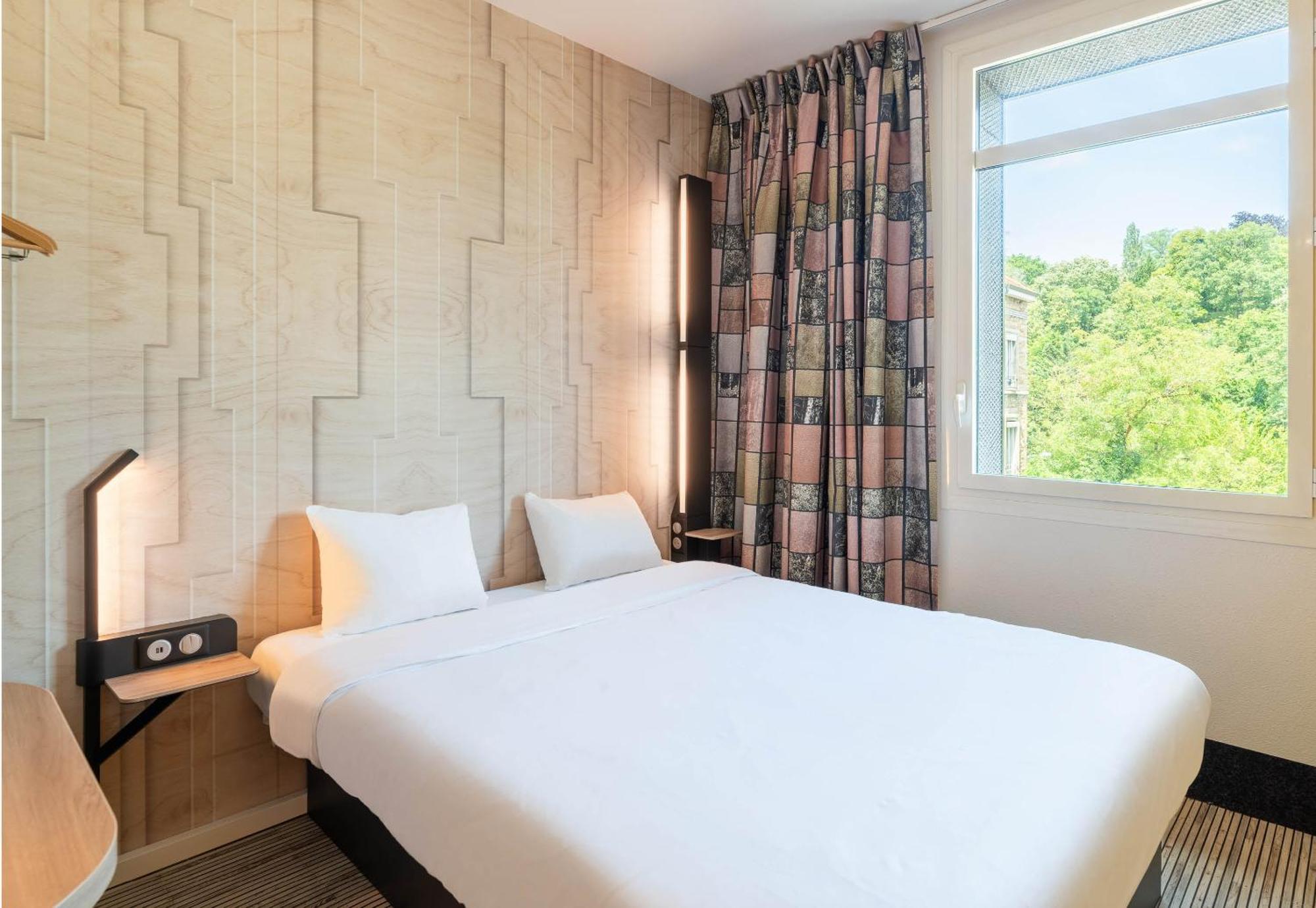 B&B Hotel Lyon Ouest Tassin Екстер'єр фото