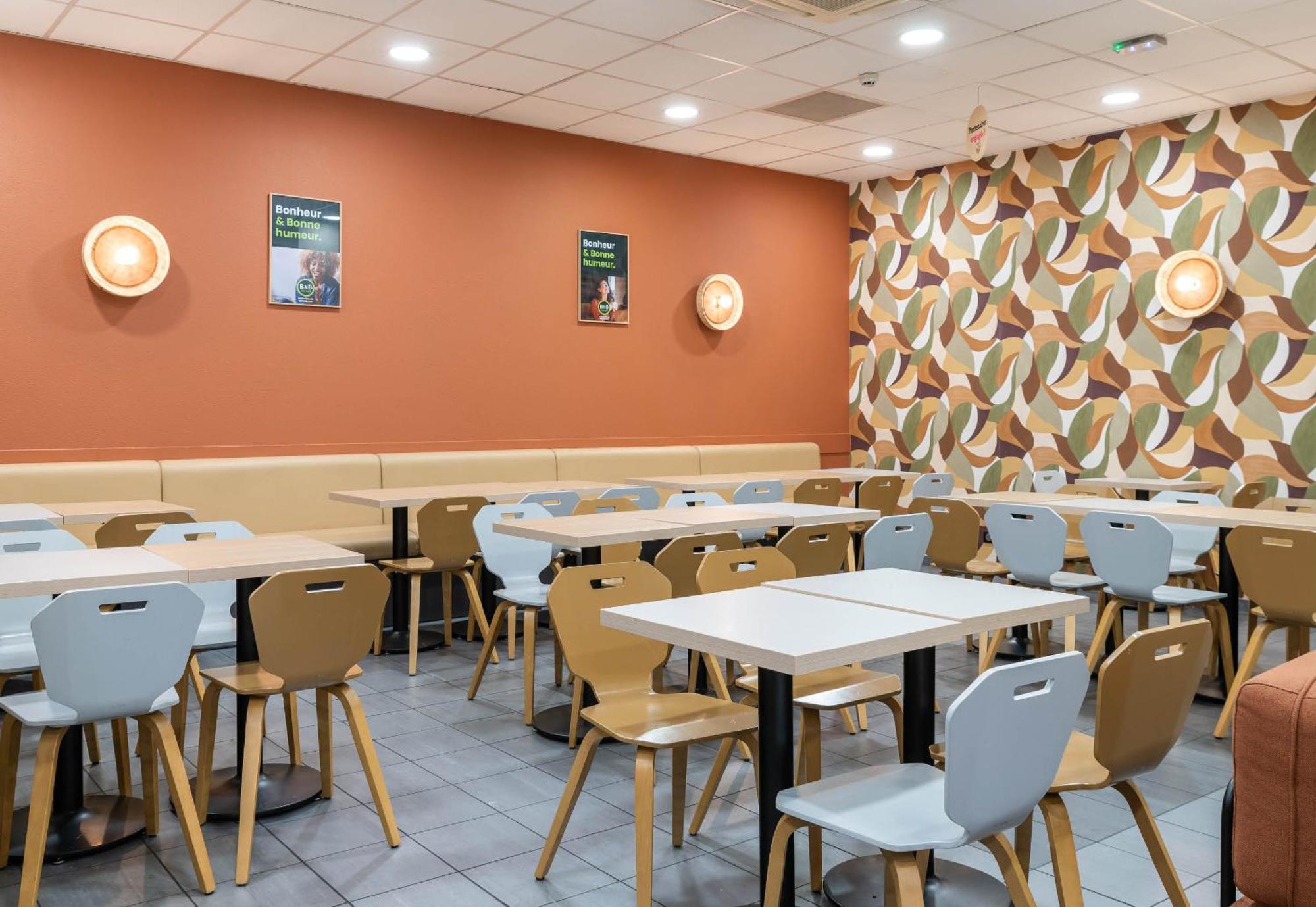 B&B Hotel Lyon Ouest Tassin Екстер'єр фото